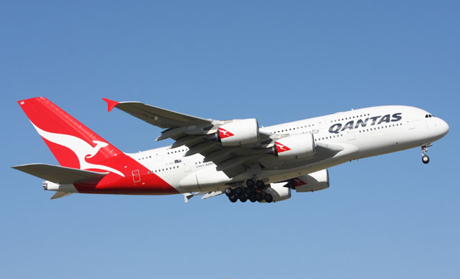 Qantas says there is no risk to its flights to London flying through ...