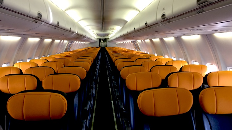 Tigerair Australia Boeing 737-800 cabin interior.