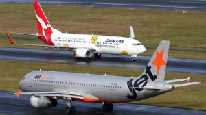 Qantas plans to replace two Boeing 737-800s with two Airbus A320s for FIFO flights in Western Australia. (Seth Jaworski)