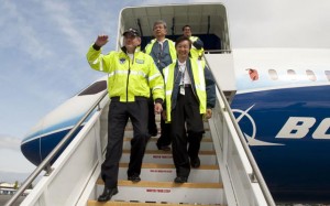 787 chief pilot Capt Mike Carriker and ANA's Capt Masayuki Ishii and Capt Masami Tsukamoto exit 787 ZA001. (Boeing)