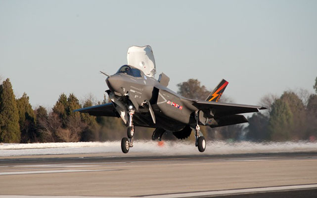 All F-35s are likely to be grounded pending an engine inspection, and the planned deployment of four F-35Bs to the UK has been delayed. (JSF PO)