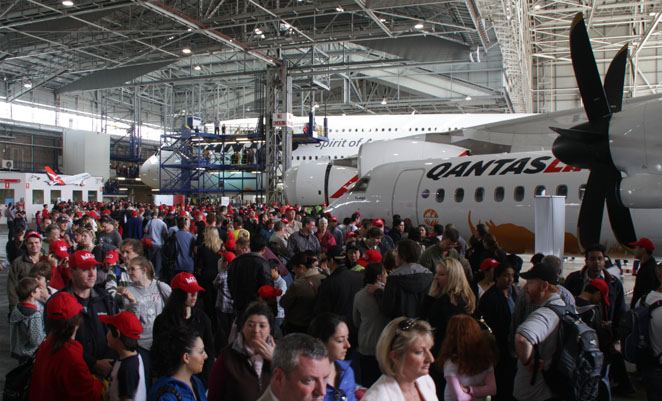 Staff and families at Qantas 90th anniversary celebrations in 2011. (Seth Jaworski)