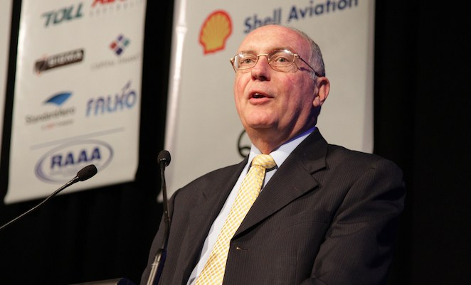 Warren Truss speaks at a recent industry conference.