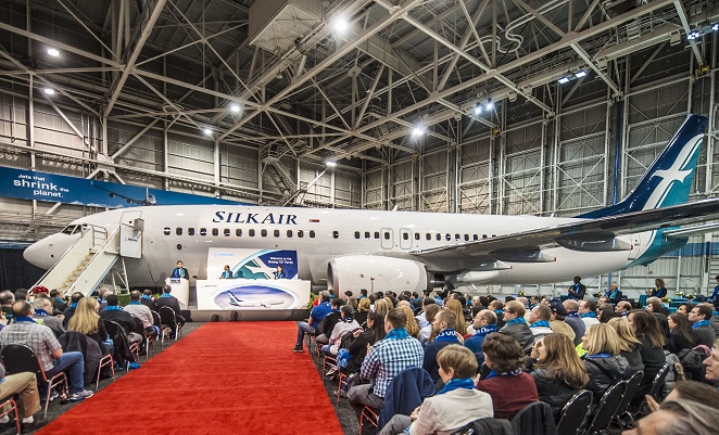 The formal handover of SilkAir's first 737-800 in Seattle in 2014. (Boeing)