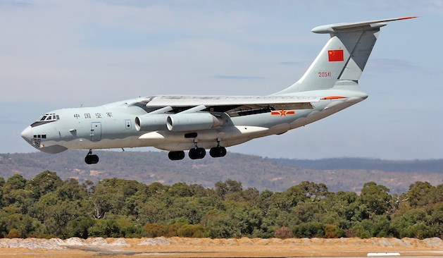 A PLAAF Il-76 about to land at Perth Airport on Saturday. (Mark Lynam)