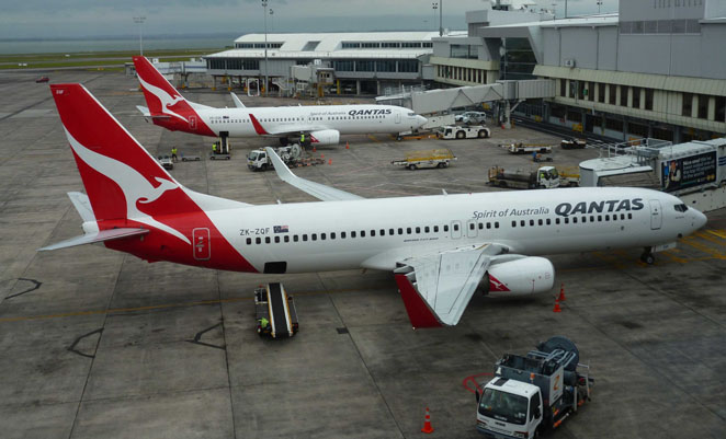 Qantas mainline will reduce its weekly off-season Trans-Tasman services by 16 from late October. (Mike Millett)