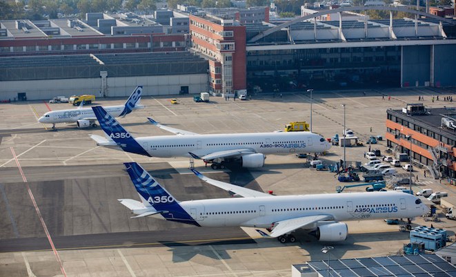 A320neo_first_flight_aerial_view_3