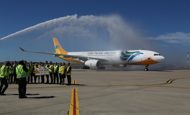 Cebu Pacific Airbus A330-300 arrives at Sydney Airport. (Lee Gatland)