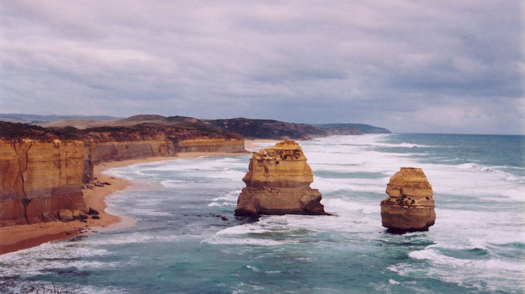 Popular Victorian tourist site The Twelve Apostles along the Great Ocean Road. (Wikimedia Commons)