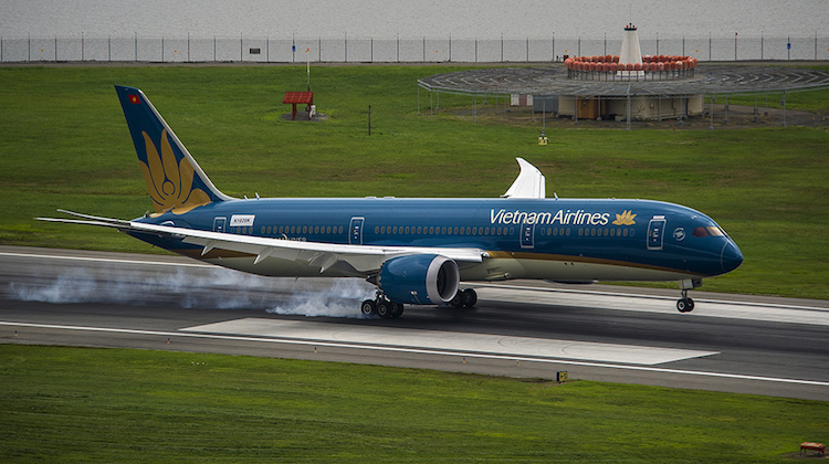 Vietnam Airlines' Boeing 787-9 lands at Ronald Reagan Washington National Airport. (Boeing)