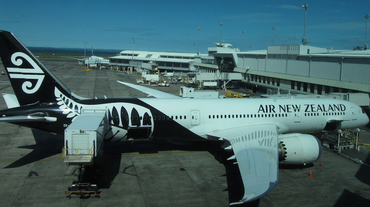An Air NZ Boeing 787-9 at Auckland Airport.