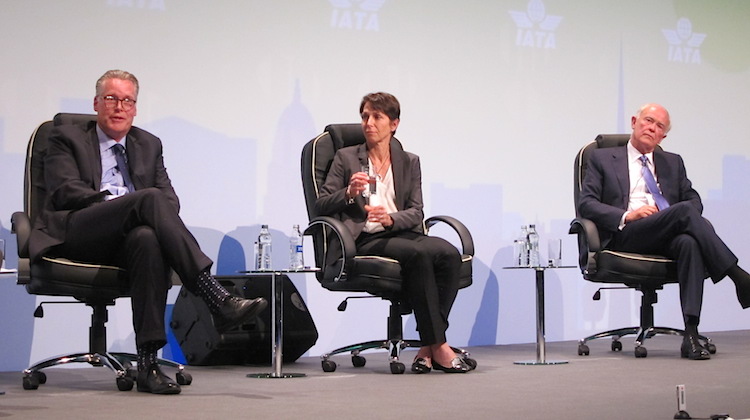Emirates president Sir Tim Clark (right) on the IATA CEO panel alongside Delta's Ed Bastian and Jetstar's Jayne Hrdlicka. (Jordan Chong)