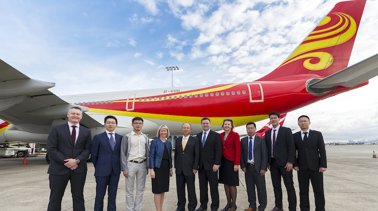 Representatives from Hainan Airlines, Sydney Airport and Destination NSW celebrate the airline's inaugural Sydney-Changsha flight. (Sydney Airport)