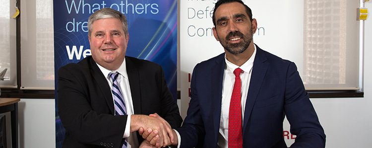 Boeing Defence Australia managing director Ken Shaw and IDC chief executive Adam Goodes. (Boeing)