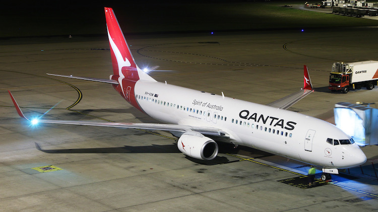 Qantas Boeing 737-800 VH-VXM featuring the new livery at Perth Airport. (Dylan Thomas)