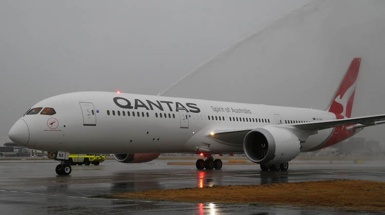 Qantas Boeing 787-9 VH-ZNA receives an ARFF monitor cross. (Victor Pody/Qantas)