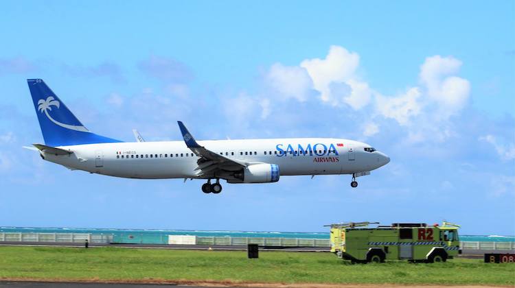 Samoa Airways' Boeing 737-800 I-NEOS arrives at Apia. (Samoa Government/Facebook)