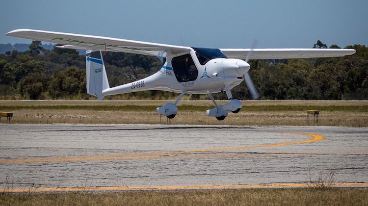 Electro.Aero's Pipistrel Alpha Electro gets airborne from Perth's Jandakot Airport. (Electro.Aero/Facebook)