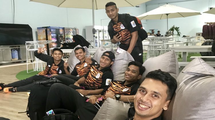 Athletes enjoying the Gold Coast Airport Commonwealth Games lounge. (Gold Coast Airport)