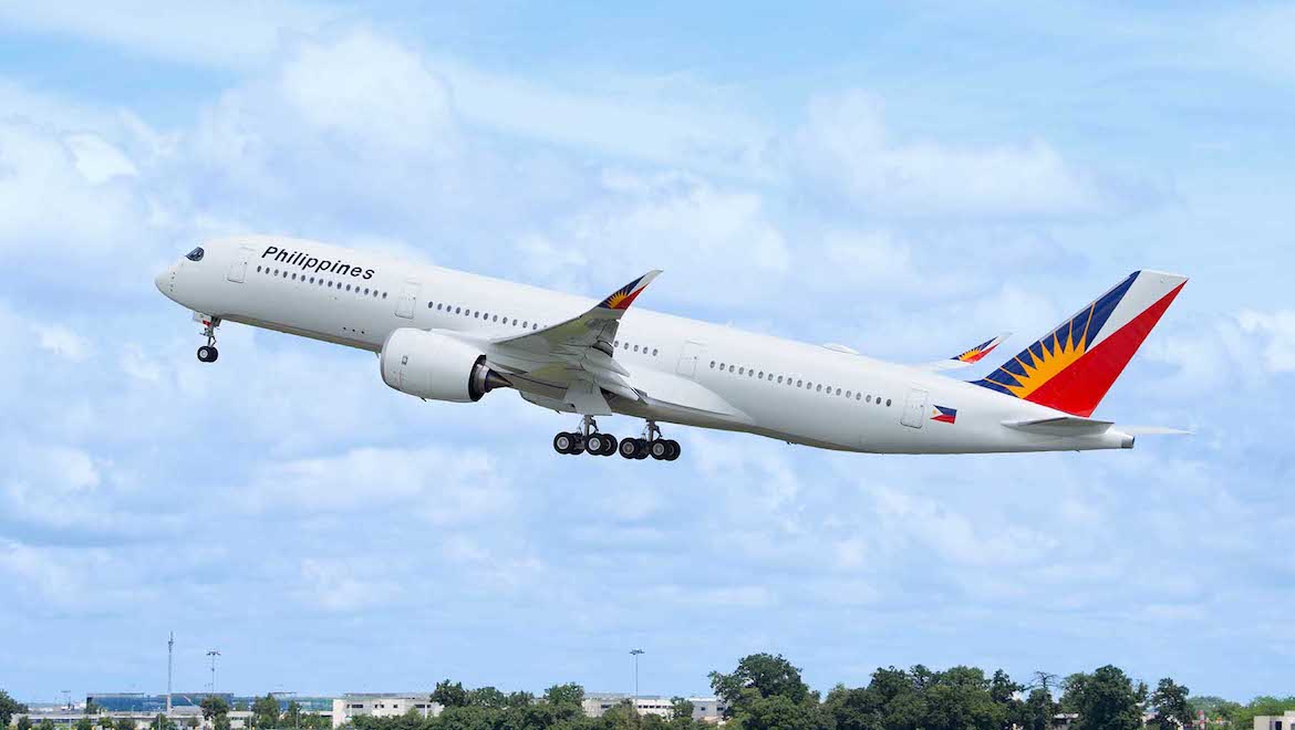 Philippine Airlines's first Airbus A350-900 takes off from Toulouse. (Airbus)