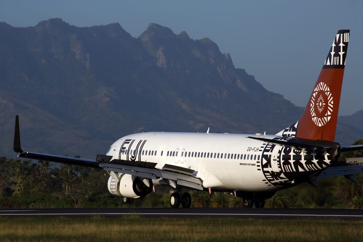 Fiji Airways Boeing 737-800 touches down at Nadi Airport. (Rob Finlayson)