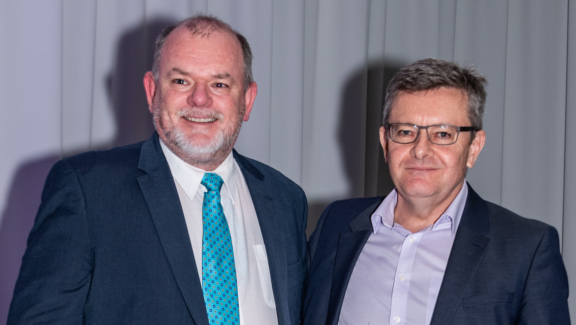 ADBR managing editor Andrew McLaughlin with Airbus commercial director for the Pacific Paul Tuck. (Mark Jessop)