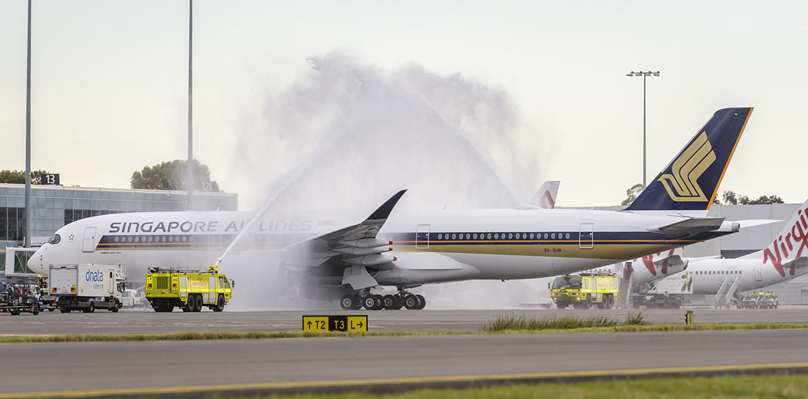 Adelaide Airport's Airservices Aviation Rescue and Fire Fighting (ARFF) service welcome's Singapore Airlines' inaugural A350-900 service to Adelaide. (Singapore Airlines/Simon Casson)