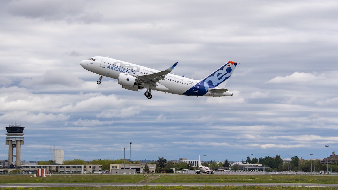 Airbus A319neo MSN 6464 takes off from Toulouse with Pratt & Whitney GTF engines. (Airbus)