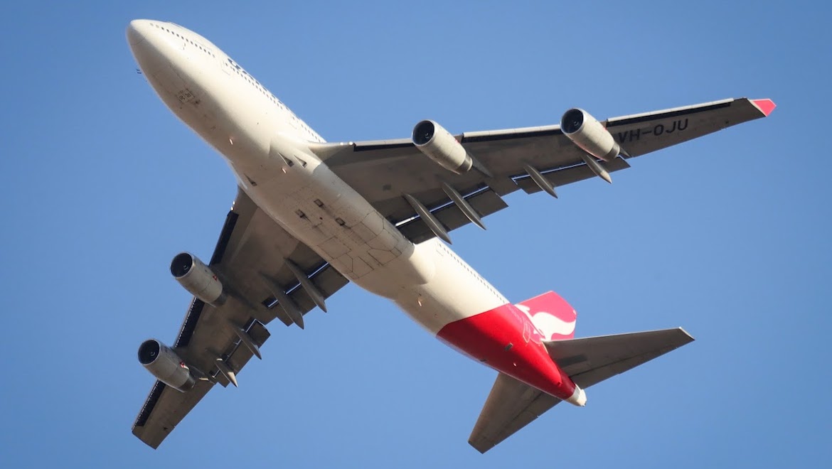 Qantas Boeing 747-400 VH-OJU operating the Qantas Rural Aid charity flight to Avalon Airport. (Cameron Hines)