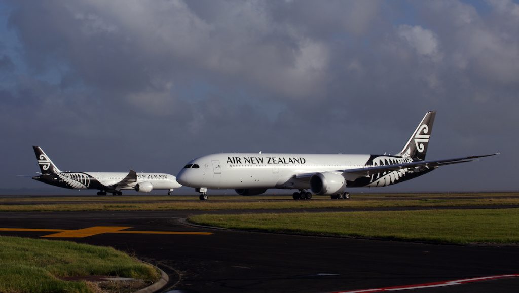 A pair of Air New Zealand Boeing 787-9 at Auckland Airport. (Rob Finlayson)