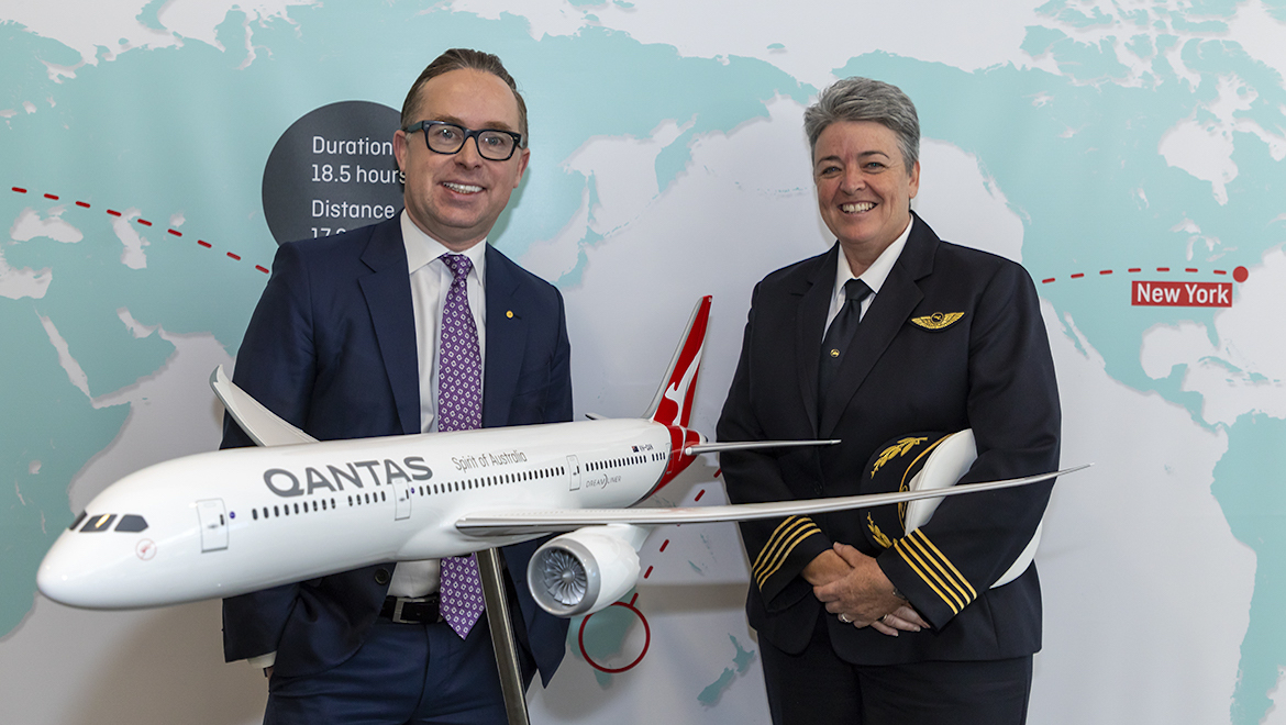 Qantas chief executive Alan Joyce and Qantas Captain Lisa Norman, who will be flying one of the research flights. (Seth Jaworski)