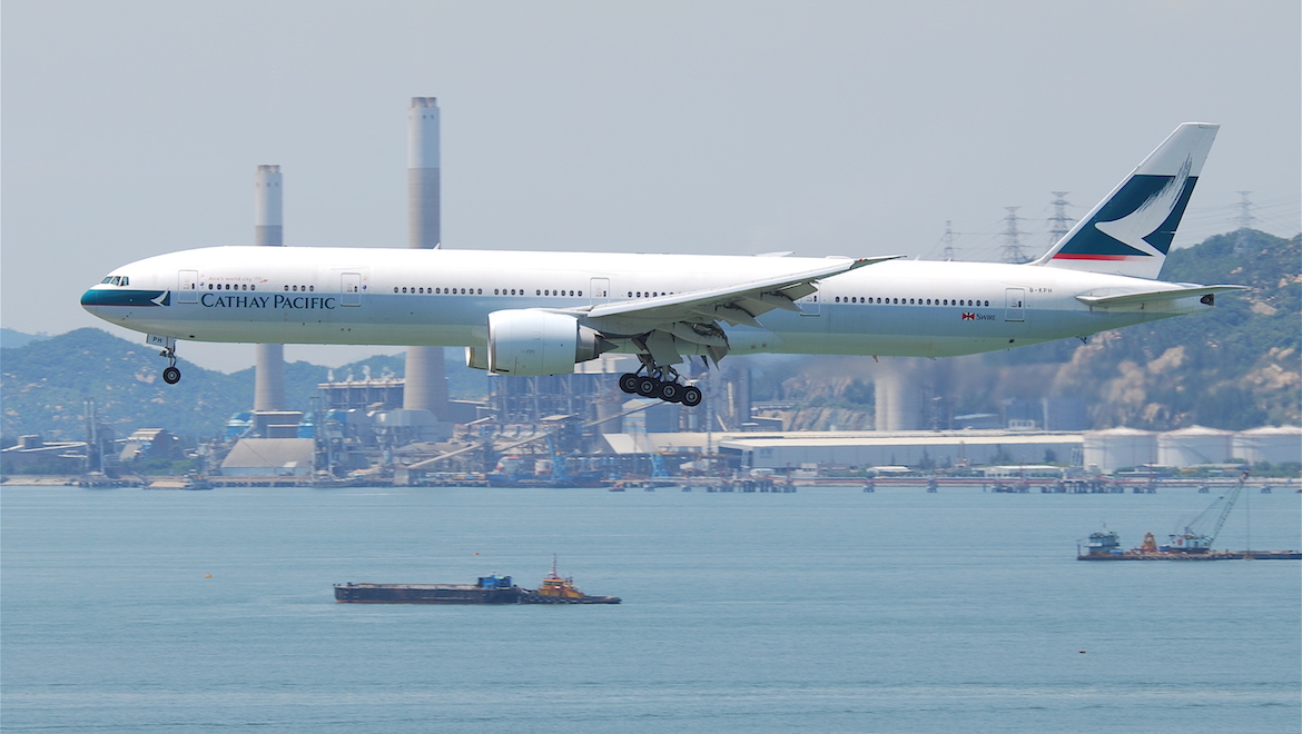 Cathay Pacific Boeing 777-300ER B-KPH flying over Hong Kong. (Aero Icarus/Wikimedia Commons)