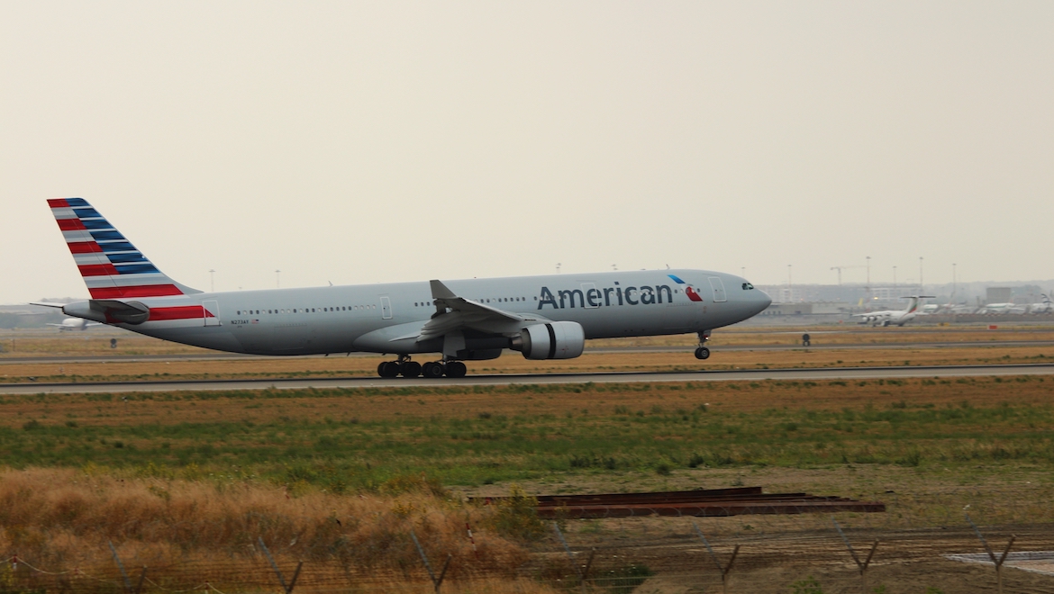 A file image of American Airlines Airbus A330-300 N237AY. (Wikimedia Commons/Alessandro Ambrosetti)