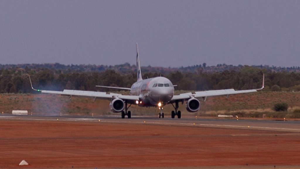 KQ A320 Ayers Rock 3