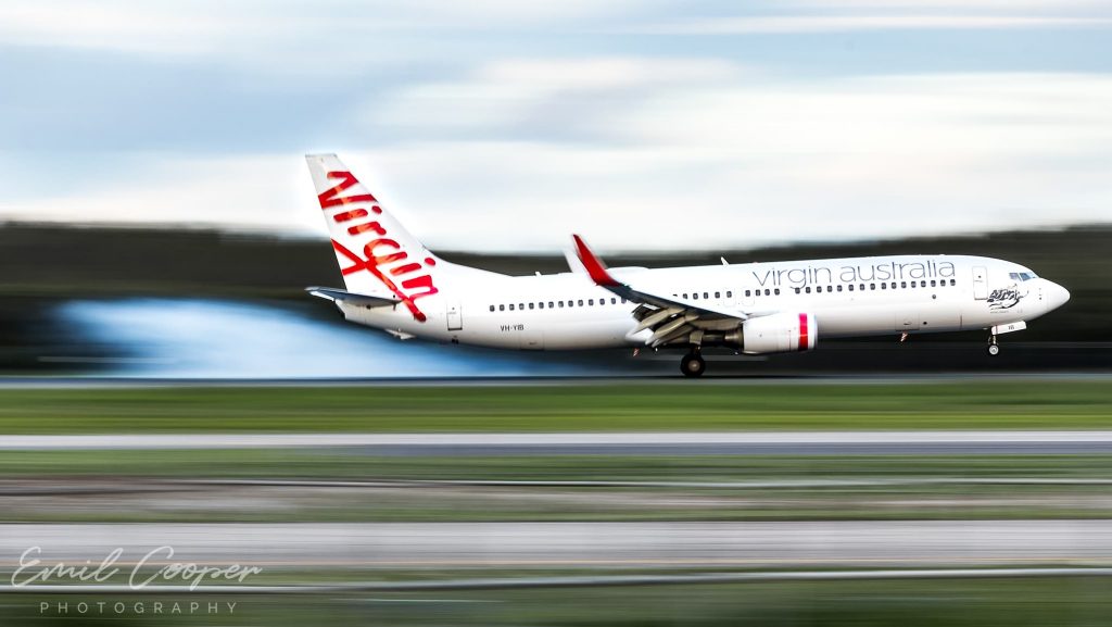 Virgin Australia 737-8FE(WL) Brisbane Airport VH-YIB