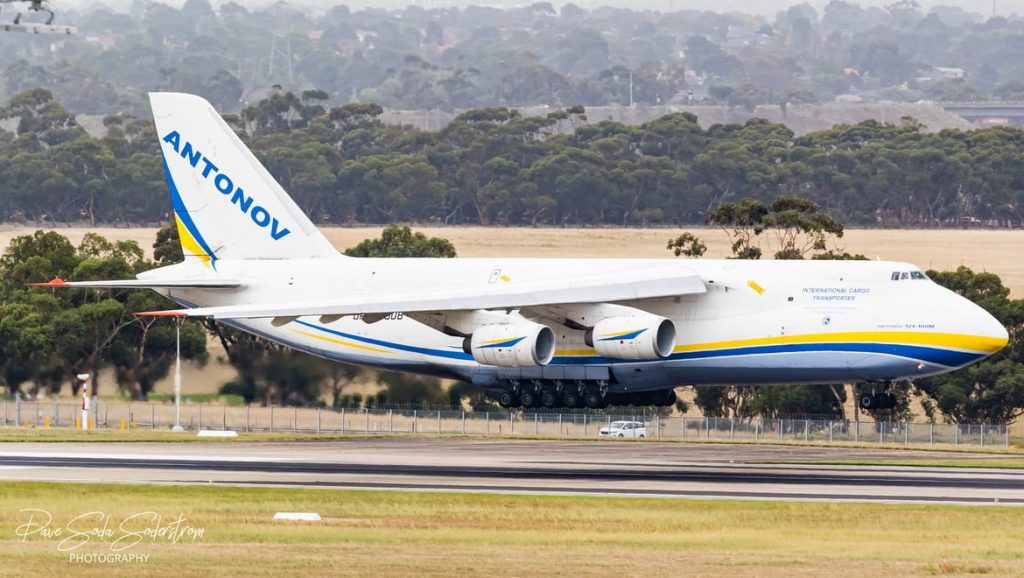 Antonov An-124-100M, UR-82008, arrives in Melbourne to pick up mining equipment (Dave Soda)
