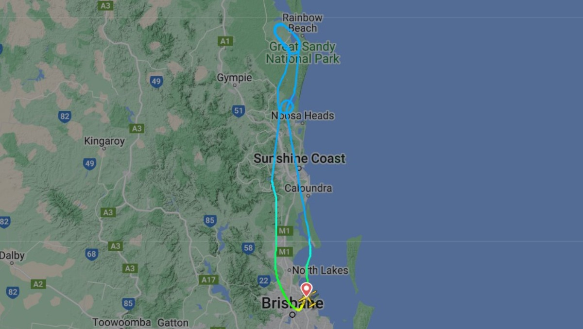 Two taken to hospital after Qantas Sprint 8 turbulence